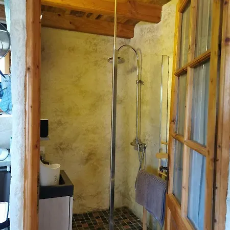 Apartment A Bio Avec Jardin Et Piscine Partagee 32 M²
