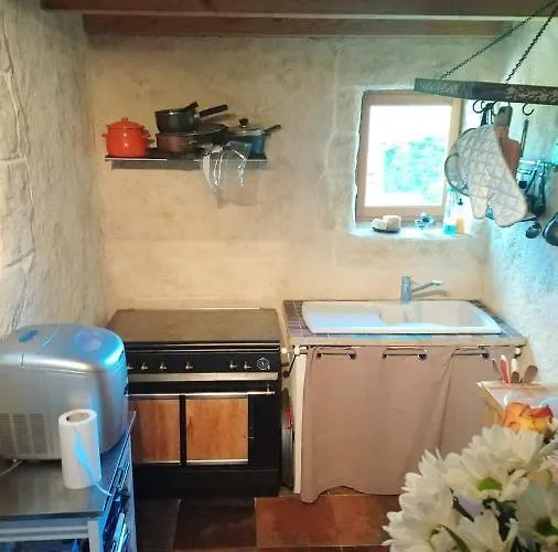 Apartament A Avec Jardin Et Piscine Partagee, 32 M². Bio (Lot)